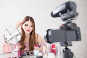 [悶聲賺大錢]扒一扒短視頻里那些悶聲賺大錢的牛逼角色