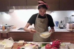 [教人做菜]如何在網上通過教人做菜月入3W+，適合在家做的副業項目