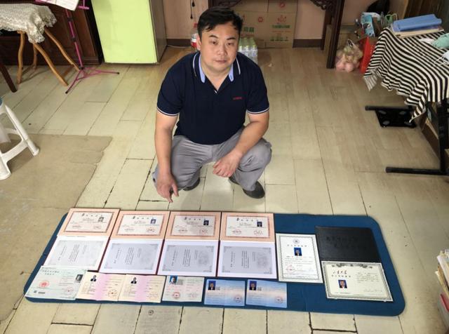 40歲白勻人考一么交個深插圖 40歲白勻人考一么交個深插圖