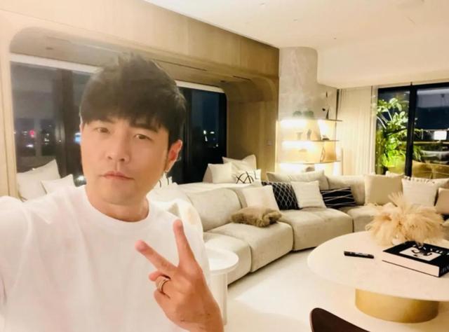 周杰倫身價(jià)周杰倫身價(jià)多少億插圖1