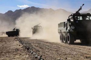 空降兵空降兵不屬于什么軍種A空軍B陸軍C海軍D火箭軍