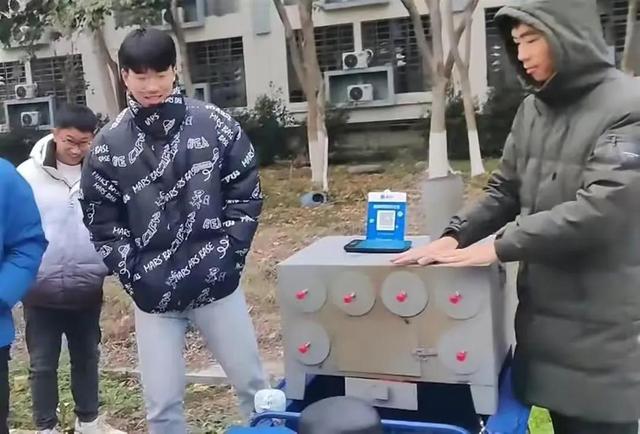 大學生創業個人簡介50字大學生創業個人簡介50字怎么寫好插圖